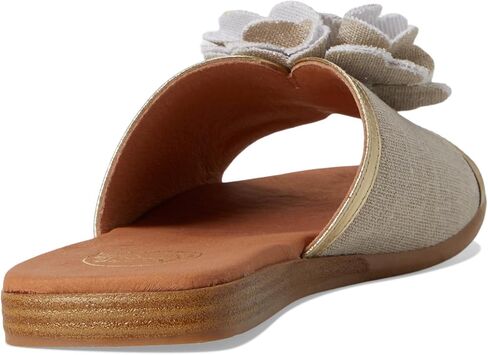 André Assous Women's Kiky Flat Sandal in Saudi Arabia