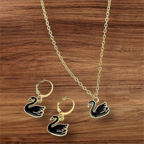 KOTLC Merch Black Swan Jewelry Trio مع قلادة وأقراط وسوار مطرز مينا خفيفة الوزن وإكسسوارات خيالية ذهبية اللون لمحبي KeeperOTLC مجوهرات خيالية للبالغين والنساء in Saudi Arabia