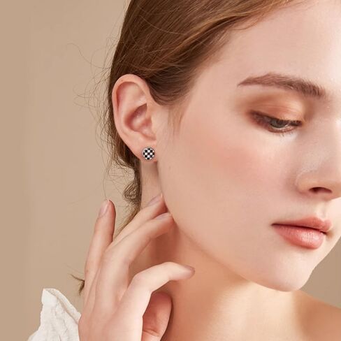 Unique 16G Checker Flat Screw Back Cartilage Small Stud Earrings for Men Women Punk Stainless Steel Black White Barbell Tiny Tragus Piercing Sleeper Studs Fashion Hypoallergenic Jewelry in Saudi Arabia