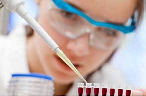 Full-Length, Fluid-Resistant, Barrier Lab Coat with ESD properties and Lapel Collar M in Saudi Arabia