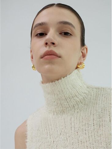 Chunky Silver Earrings 14K Gold Plated Geometric Dangle Earrings for Woman, Trendy Simple Silver Hypoallergenic Small Hoop C Shape Stud Earrings Jewelry in Kuwait