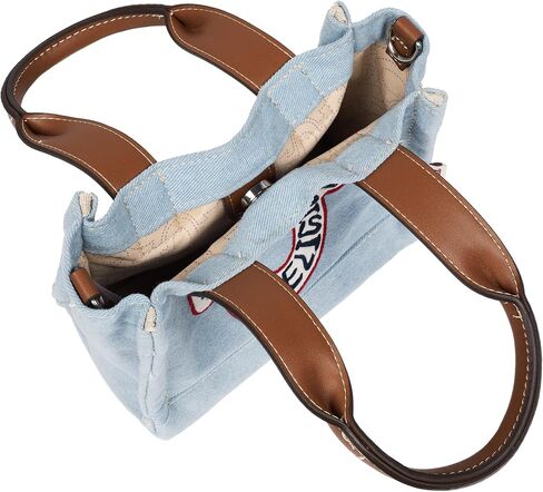 حقيبة يد صغيرة على شكل حدوة حصان من True Religion، شعار مطرز، حزام قابل للتعديل، أجزاء صلبة فضية، دينم in Kuwait