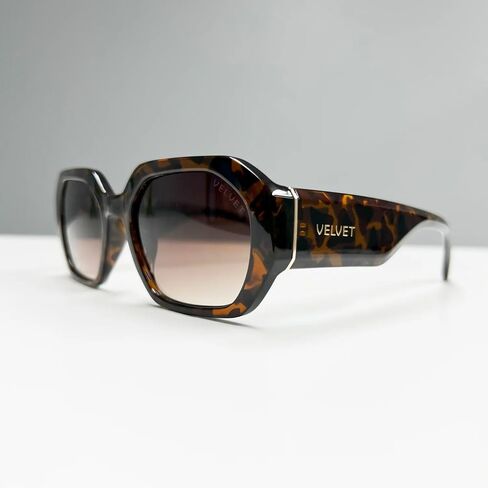نظارات شمسية نسائية مخملية طراز Nina in Tortoise - حماية 100% من الأشعة فوق البنفسجية - مصممة للنساء - مصممة في الولايات المتحدة الأمريكية، مقاس متوسط in Saudi Arabia