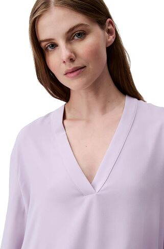 Calvin Klein Womens Relaxed V Neck Blouse in Saudi Arabia