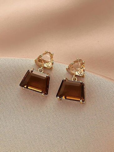 1 Pair Gold Drop Earrings for Women, Fashion Jewelry Accessories, Trendy Gold Plated Dangle Earrings, Stylish Women's Jewelry for Special Occasions in Saudi Arabia