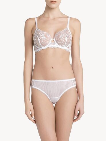 لا بيرلا بريجيتا متوسطة الحجم in Kuwait