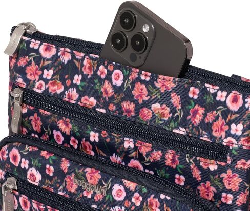 Baggallini خارج وحول Crossbody in Saudi Arabia
