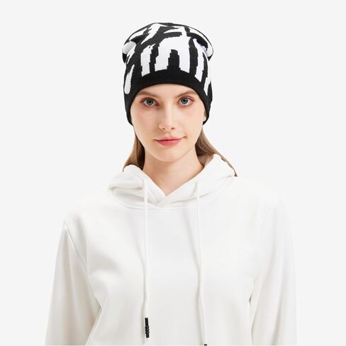 Y2K Beanie Hat for Men & Women Trendy Soft Stretchable Winter Cap, Star Design Warm Cold Weather Accessory in Kuwait