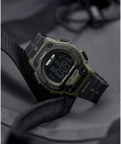 ساعة Timex للرجال Ironman Shock Endure مقاس 42 ملم - حزام أسود ومينا رقمية وحقيبة خضراء in Saudi Arabia