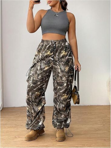 Women's Plus Size Graphic Camo Cargo Pants Wide Leg Elastic High Waisted Outdoor Trousers with Pocket in Saudi Arabia