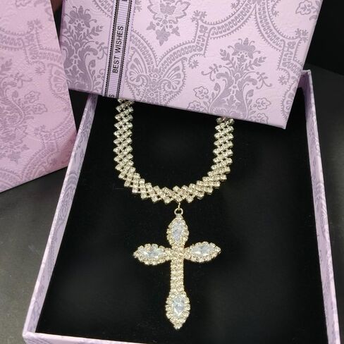 Cross Pendant Necklace, Zirconium Chain, Elegant Design,Exquisite Gifts for Her in Saudi Arabia