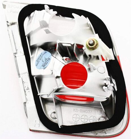 لسيارة BMW 325i/330i/325xi/330xi 2002 2003 2004 2005 مجموعة المصابيح الخلفية للسائق والركاب الجانبي زوج السيارة السيدان الخلفية | الداخلية | إي 46 | غطاء سطح السفينة مثبت | مع عدسة بيضاء BM2882104، BM2883104 | 63216910537, 632 in Saudi Arabia