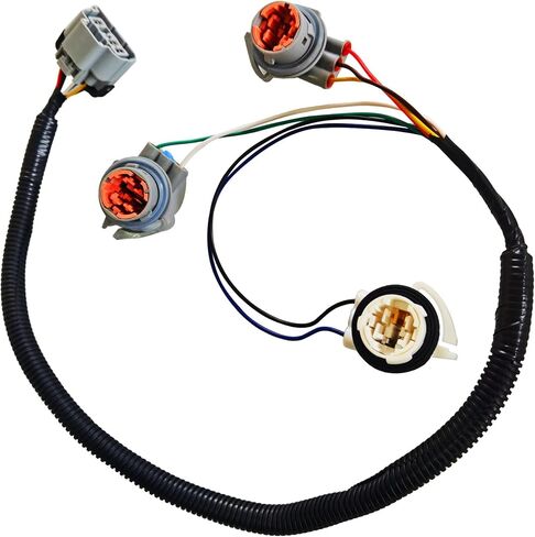 PartsFlow 16532723 Tail Light Socket Wiring Harness Rear Left for 2005-2006 Chevrolet Silverado for 2005 2006 GMC Sierra in Saudi Arabia