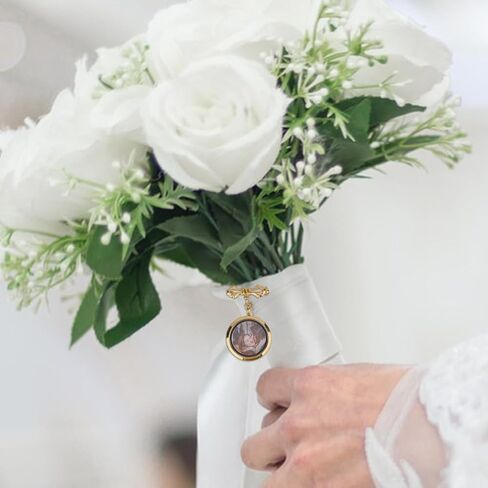 SUPERFINDINGS 2Pcs Wedding Bouquet Photo Charm Bouquet Photo Locket Charms Brass Bridal Brooches Silver Gold Bow Tie Wedding Memorial Brooches Pins Round Glass Photo Frame Pin Brooch for Bridal in Saudi Arabia