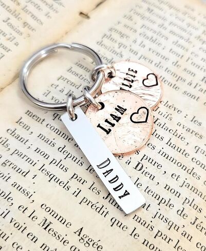 Tucker's Trinkets And Treasures Personalized Bar, We Love You Key Chains, Gift for Mom, Gift for Dad, Family Names in Saudi Arabia