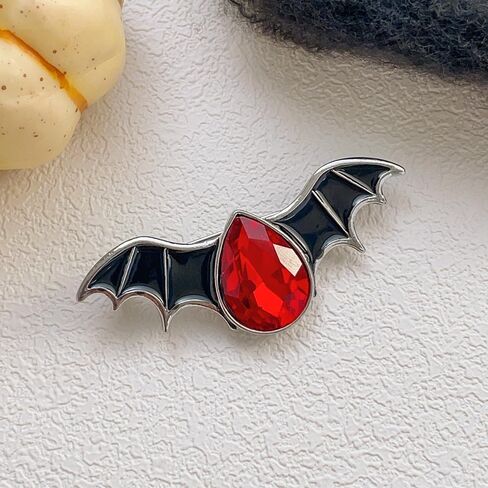 Crystal Bat Brooch for Women Men Halloween Skull Enamel Pins Gothic Batwing Rhinestone Transparent Deepen Pink Crystalline Brooch Pins for Girls Jewelry Gifts in Saudi Arabia