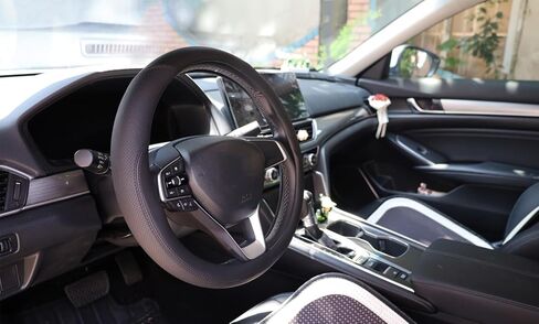 غطاء عجلة القيادة لسيارة GMC Sierra 1500 2500 HD 3500 HD Yukon Terrain Canyon Acadia Denali Crew Cab Elevation Double Limited SLE SLT ملحقات شاحنة السيارة، 2025 جلد أسود 14.5-15 بوصة in Saudi Arabia