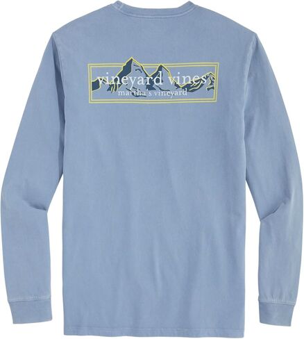 تي شيرت رجالي بأكمام طويلة يحمل شعار Drift Dye Mountain Logo Box من Vineyard Vines in Saudi Arabia