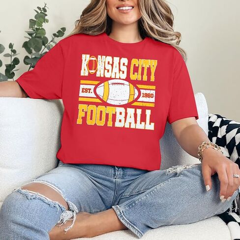 Football Shirts for Women Game Day Tshirt Vintage Leopard Soccer Splatter Graphic Tee Team Fan Gifts Tops in Kuwait