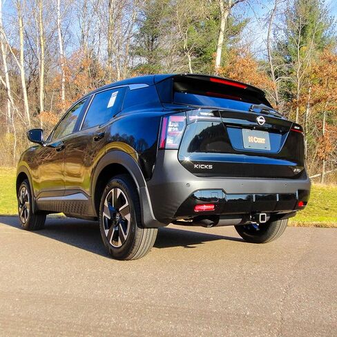 وصلة مقطورة CURT 13628 فئة 3، جهاز استقبال 2 بوصة، يناسب مجموعة مختارة من Nissan Kicks in Saudi Arabia