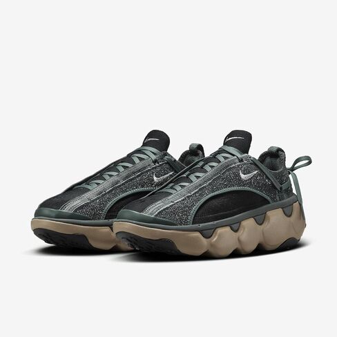 Nike Flyknit Bloom Women's Shoes (FD2149-301, Vintage Green/Black/Khaki/Metallic Silver) Size 7.5 in Saudi Arabia