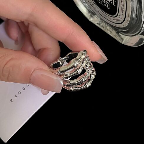 Punk Skull Hand Statement Open Ring Band Expandable Gothic Skeleton Wrap Finger Rings Adjustable Personalized Jewelry Gifts for Women Friends in Saudi Arabia