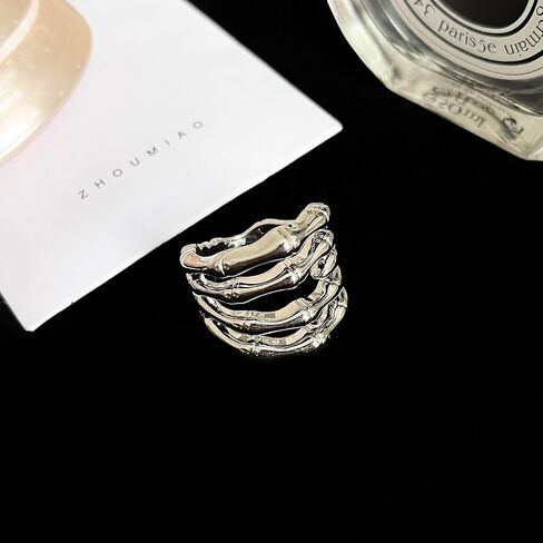 Punk Skull Hand Statement Open Ring Band Expandable Gothic Skeleton Wrap Finger Rings Adjustable Personalized Jewelry Gifts for Women Friends in Saudi Arabia