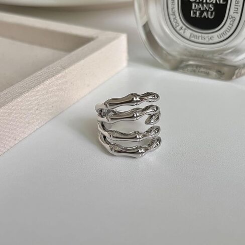 Punk Skull Hand Statement Open Ring Band Expandable Gothic Skeleton Wrap Finger Rings Adjustable Personalized Jewelry Gifts for Women Friends in Saudi Arabia