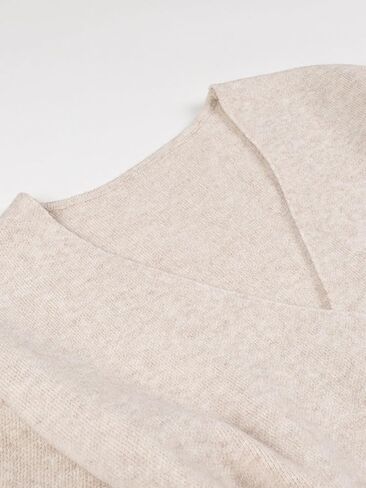 سترات نسائية مفتوحة من الأمام وأكمام طويلة ورقبة على شكل حرف V وسترات محبوكة كاجوال ومعاطف عصرية مكتنزة مع حزام ربط in Kuwait