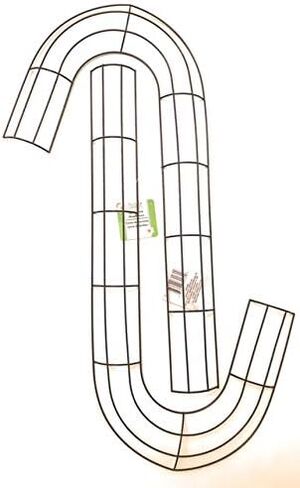 Christmas Metal Candy Cane Shaped Wreath Forms Green, 20.5-in 2 Pack (Bundle with KC Tingamajig TM) Indoor Outdoor DIY Lawn Garden Walkway Festive Decor in Saudi Arabia