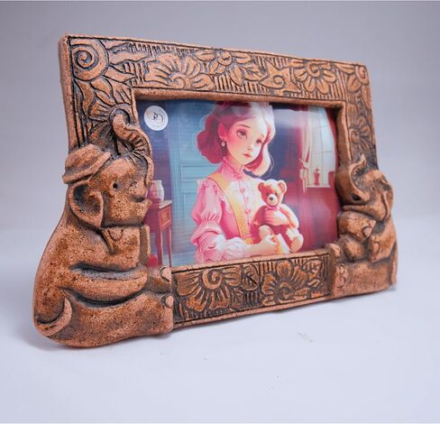 The Crown and The Free - DARUNITA HomeDeCor - Elephant Picture Frame 4 x 6 | Handmade Recycled Sawdust Frame | Sustainable 3D Elephant Photo Frame Décor for Wall & Tabletop | 6.1 x 9.5 inches | Made in Thailand in Saudi Arabia