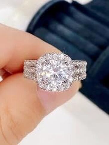 Luxury Engagement Wedding Rings for Women Fashion Shiny Sophisticated Zirconia-Embedded Jewelry for Birthday Valentine's Day Wedding Special Occasions in Saudi Arabia