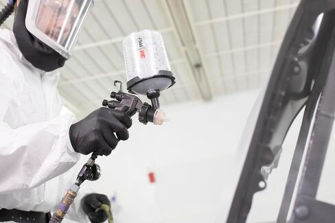 3M Performance Spray Gun 2 with 3M Performance Air Flow Control Valve, 26852, for Industrial Paint and Coating Applications, Precision Performance, Cleans in Seconds in Saudi Arabia