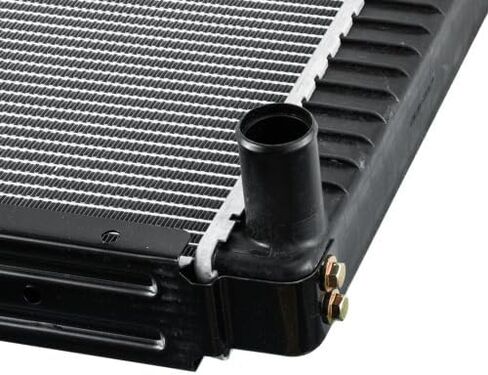 885579M93 Tractor Radiator Replacement for Massey Ferguson 165 185 188 Massey Ferguson Tractors Radiator in Saudi Arabia