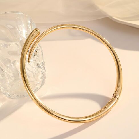 Chunky Teardrop Hoop Choker Necklace for Women - 18K Gold/Silver Plated Layered Collar, Geometric Statement Cuff Neckline Necklace Bold Dainty Trendy Jewelry in Saudi Arabia