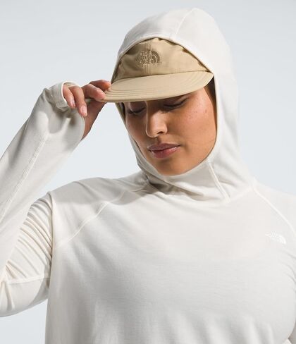 THE NORTH FACE Women's Adventure Sun Hoodie (Standard and Plus Size), White Dune, Small in Saudi Arabia