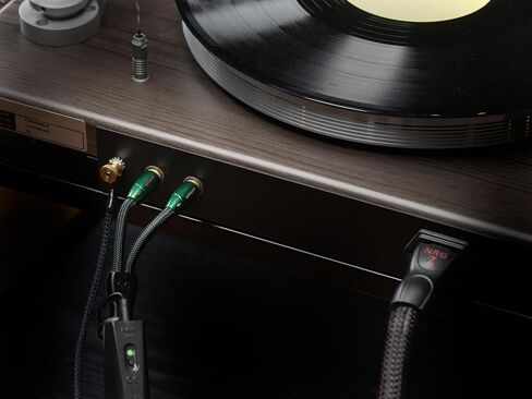 AudioQuest Yosemite 1 م (3'4 بوصات) توصيل الصوت من RCA إلى RCA in Saudi Arabia