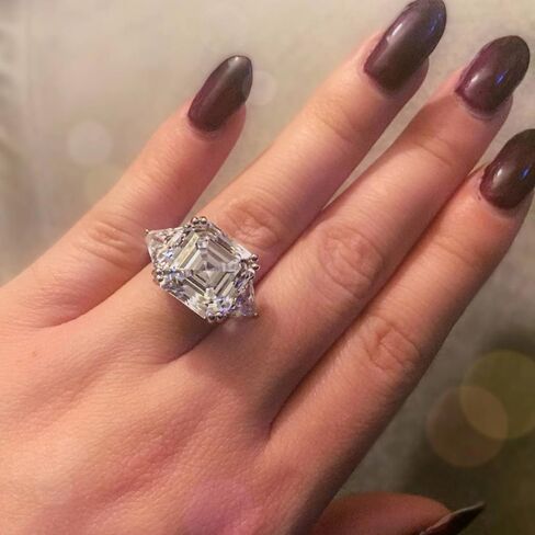 BERRICLE Sterling Silver CZ 3-Stone Solitaire Wedding Engagement Rings for Women, Cubic Zirconia Ring - Asscher, Cushion, Emerald, Pear, Round Cut - Canary Yellow, Green, Amethyst Purple Colors in Saudi Arabia