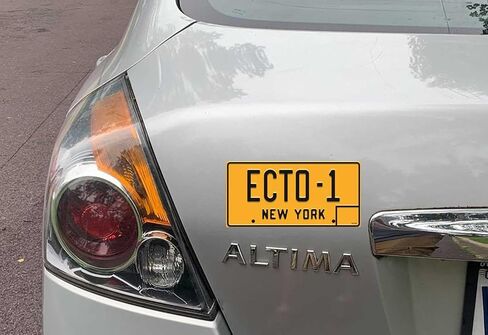 Gear Tatz - Ecto-1 - فيلم تحية - ملصقات ممتصة للصدمات - 3.5 × 7 بوصة - صُنعت باحترافية في الولايات المتحدة الأمريكية (فينيل، X1) in Kuwait