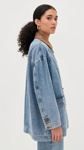 Lioness Women's District Jacket in Saudi Arabia