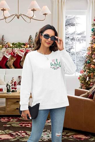 سويت شيرت عيد الميلاد للنساء، سويت شيرت مرح ومشرق، بلوفر برسومات شجرة عيد الميلاد، قميص طويل الأكمام للعطلات in Kuwait