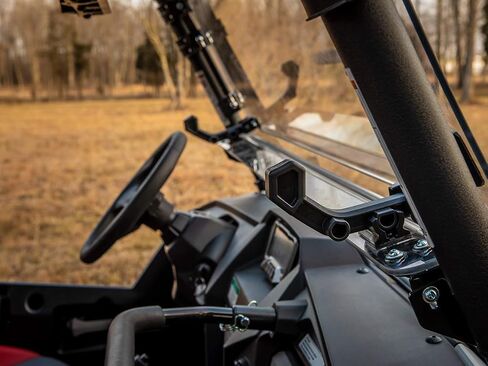 الزجاج الأمامي SuperATV المقاوم للخدش 3 في 1 لـ 2019-2020 Yamaha Wolverine X2 | صنع في الولايات المتحدة الأمريكية | بولي كربونات بسمك 1/4 بوصة أقوى بـ 250 مرة من الزجاج | يمكن ضبطه على الفتح أو التهوية أو الإغلاق in Saudi Arabia