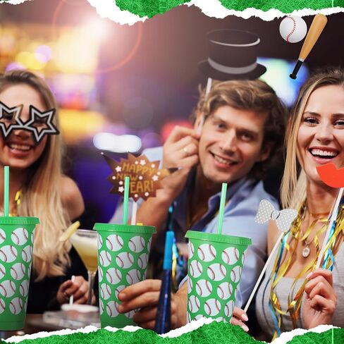 Nuogo 12 قطعة من أكواب بلاستيكية للحفلات سعة 24 أونصة بهلوان بلاستيكي مع غطاء وقش أكواب قابلة لإعادة الاستخدام لمحبي الصديقات الرياضية وحفلات أعياد الميلاد (كرة القدم) in Saudi Arabia