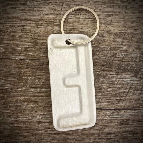 License plate letter keychain, Made in USA, Blue letter license plate keychain, License plate letter bag tag in Saudi Arabia