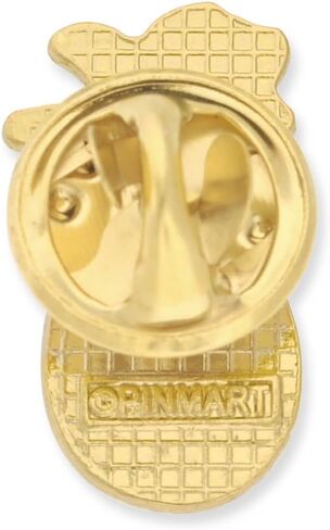 دبوس طية صدر السترة للضيافة على شكل أناناس مطلي بالذهب من PinMart in Saudi Arabia