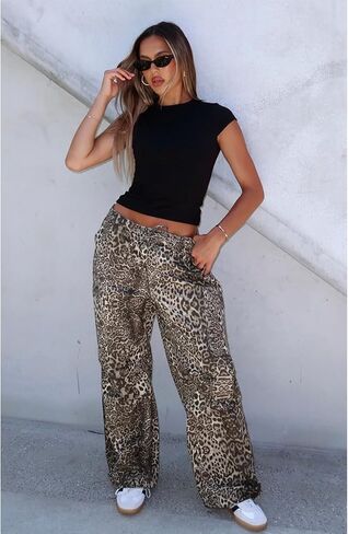 Women Cargo Pants Wide Leg Casual Baggy Parachute Pants Multi Pockets Y2K Straight Trousers in Saudi Arabia