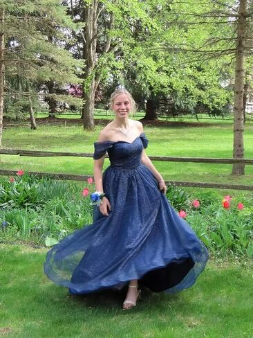 Off Shoulder Prom Dresses for Women Long Gliter Tulle A Line Formal Evenig Party Ball Gowns in Saudi Arabia