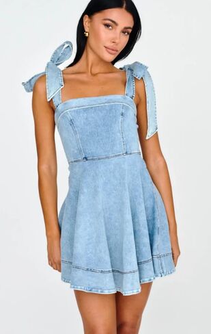 utcoco Denim Dress for Women Tie Shoulder Straps Sleeveless Backless Ruffle A Line Swing Babydoll Mini Jean Dresses in Saudi Arabia