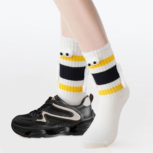 دمى ثلاثية الأبعاد، جوارب مغناطيسية مضحكة لليدين، زوجان من الجوارب المجنونة للأيدي المغناطيسية، أشياء غريبة لطيفة للمراهقين in Kuwait