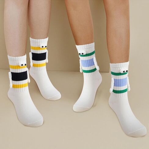 دمى ثلاثية الأبعاد، جوارب مغناطيسية مضحكة لليدين، زوجان من الجوارب المجنونة للأيدي المغناطيسية، أشياء غريبة لطيفة للمراهقين in Kuwait